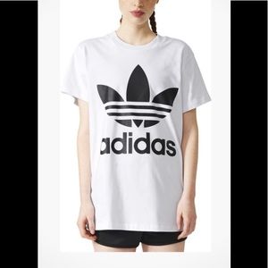 Adidas t-shirt